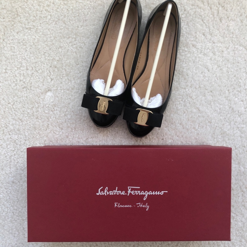 Ferragamo Flats